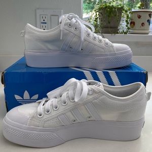 Adidas Nizza Platform in white